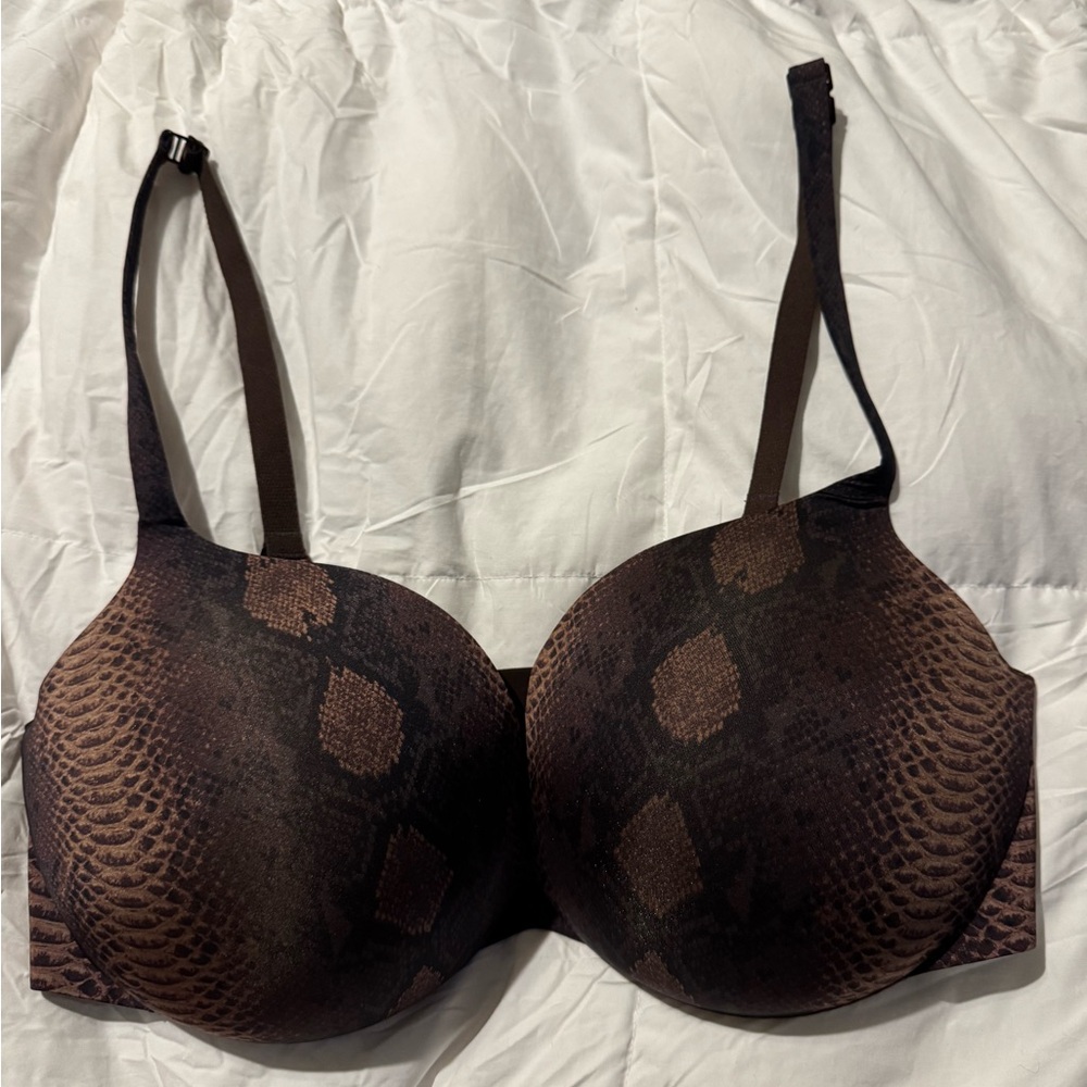 NWOT Skims Ultimate Teardrop Push-Up Bra 36DD